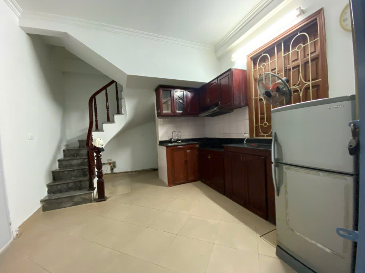 Cho thuê nhà Định Công Thượng 4 tầng x 25m2, 3 ngủ, 9 Triệu KD online ở hộ gia đình - Ảnh chính